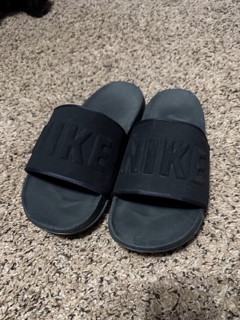 Nike slides